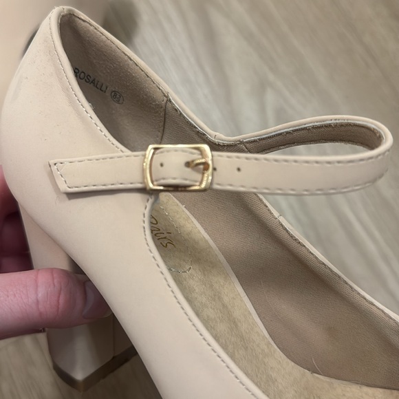 Nude heels - Picture 4 of 6